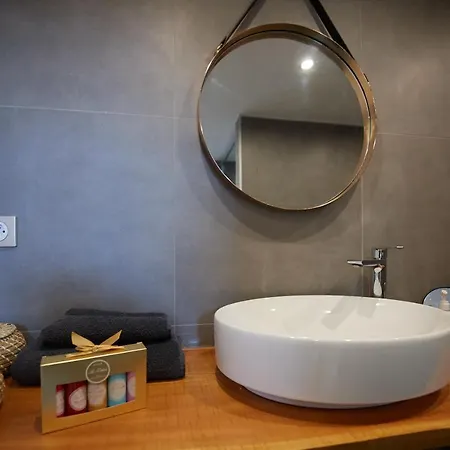 Apartment 6 Rue Coste Corail *